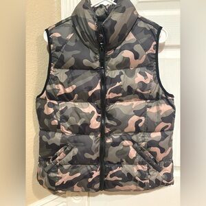 Camouflage Puffer Vest